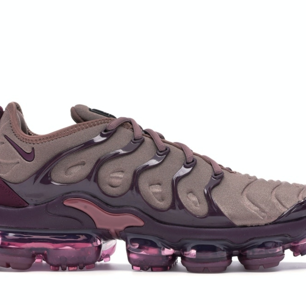 Air VaporMax Plus Bordeaux